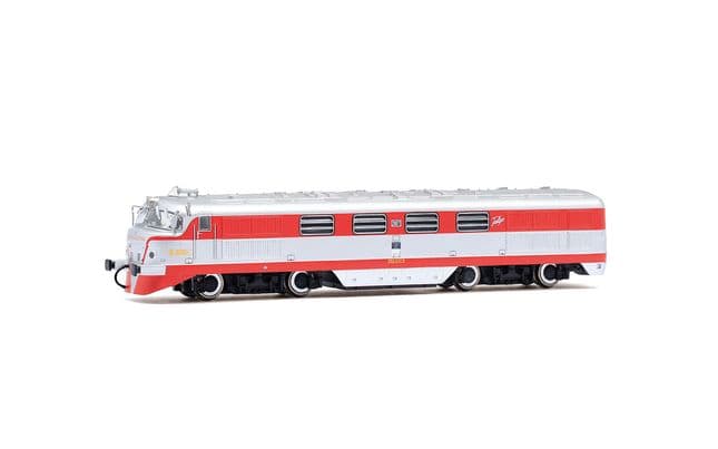 RENFE, locomotiva diesel serie 352-007 "Virgen de la Almudena", livrea rossa/argento