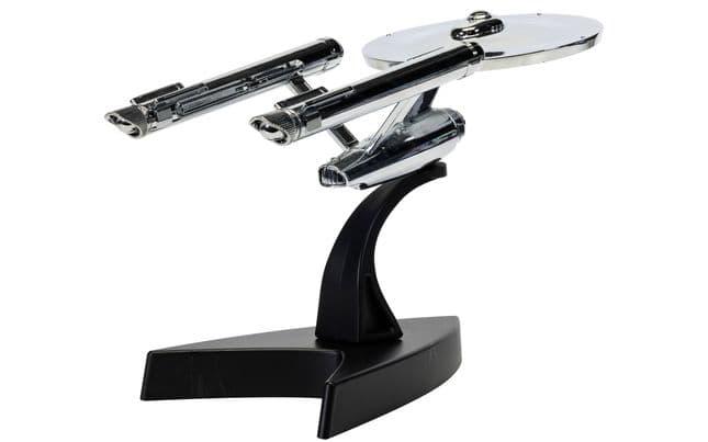 U.S.S. Enterprise NCC-1701 - Star Trek 60th Anniversary Edition