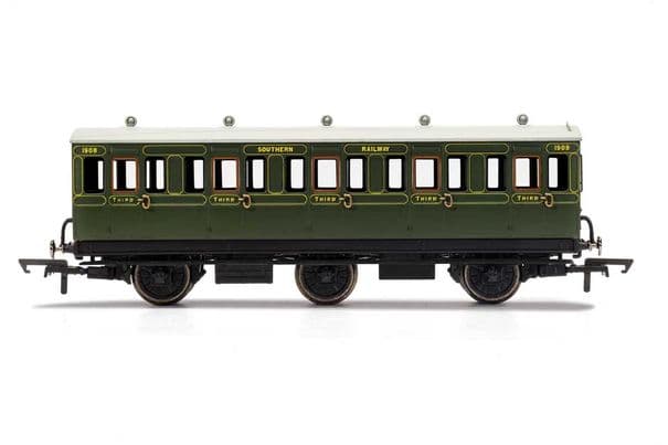 SR 6 Wheel Coach 3rd Class Fitted Lights 1908 Era 3