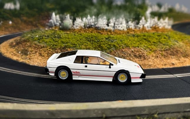 Lotus Esprit Turbo White - James Bond 'For Your Eyes Only'