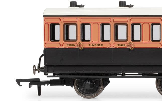 LSWR, 6 Wheel Coach, 3rd Class, 821 - Era 2