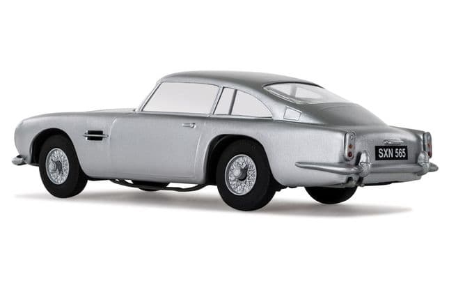 Aston Martin DB5 Silver Starter Set 1:32