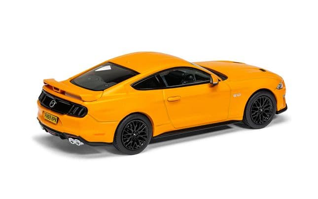 Ford Mustang Mk6 GT Fastback, Orange Fury