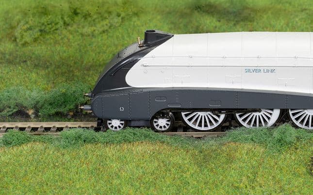 Hornby Dublo: LNER - Class A4 - 2509 'Silver Link' (Silver Jubilee Collection)