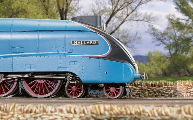 RailRoad LNER - A4 Class - 4468 ‘Mallard’ (Sound Fitted)