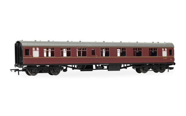 BR - MK1 Corridor - M15374 - Composite Coach