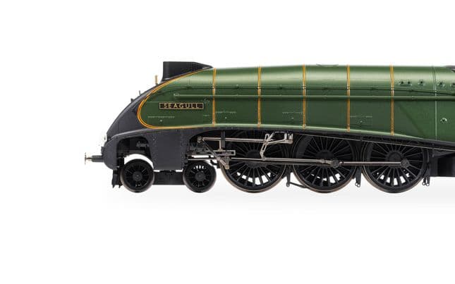 BR - Class A4 - 'Seagull' - 60033 (With Steam Generator)