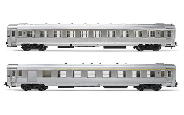 SNCF, coffret de 2 voitures DEV Inox, composé de 1 x voiture A7D et 1 x voiture B10, ép. III. Jeux de roues AC appropriés: (10,20 x 25,00 mm)