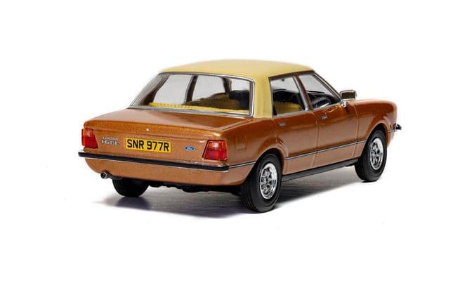 Ford Cortina Mk4 1.6 GL - Arizona Gold