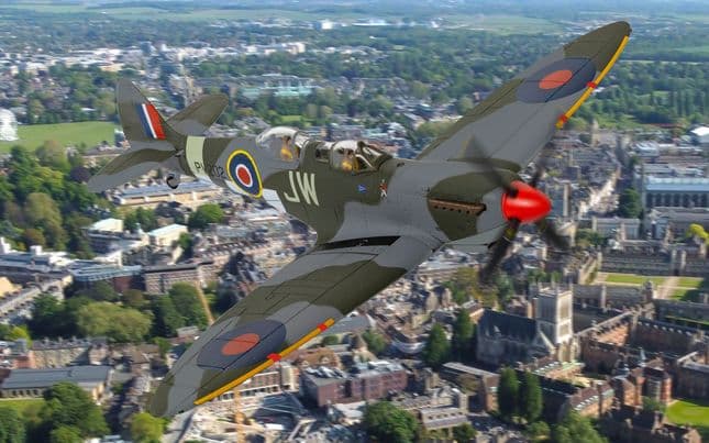 Supermarine Spitfire T9 - PV202 - Aerial Collective - Duxford Airfield