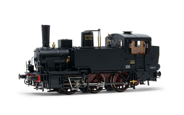 FS, steam locomotive Gr. 835, oil lamps, lateral water tanks, period III-IV, with DCC-sounddecoder