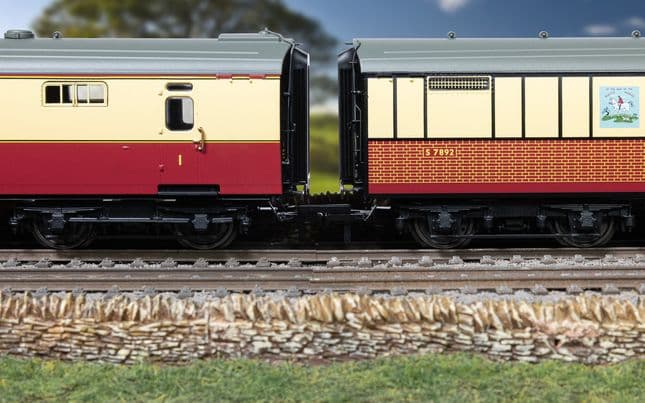 BR - Kitchen and Buttery Car &amp; Composite Restaurant 'White Horse' - Coach Pack