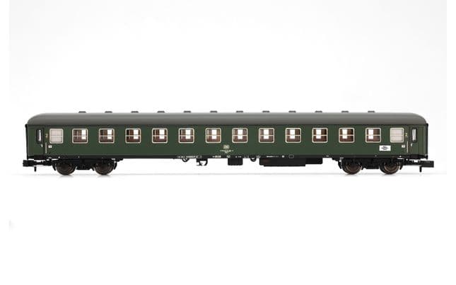 DB, 4-unit pack coaches, 1 x Am, 2 x Bm, 1 x ARm217, blue resp. green livery, period IV