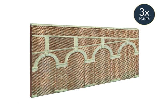High Stepped Arched Retaining Walls x 2 (Red Brick)