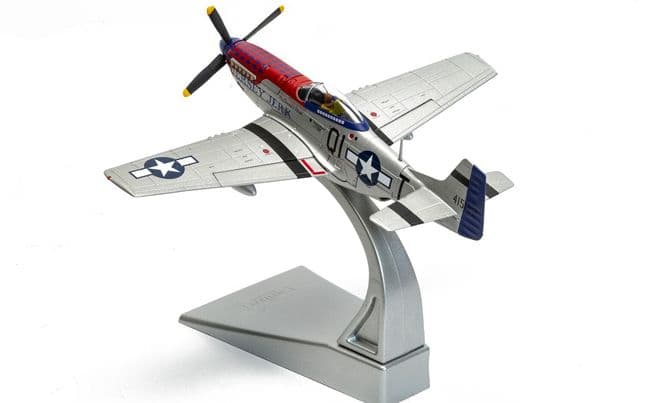 North American P-51D Mustang 'Jersey Jerk' - 356th USAAF  - Major Donald Strait