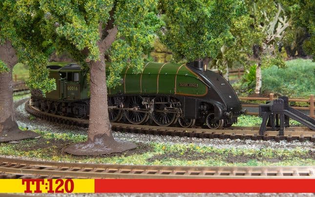 BR Class A4 4-6-2 60016 'Silver King' - Era 4