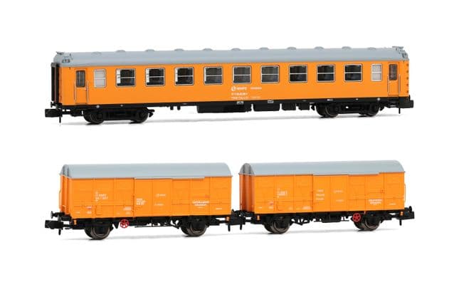 RENFE, set de 3 unidades, «Tren Taller Granada», decoración amarillo, compuesto de 1 coche 5000 y 2 vagones cerrados J2, èp. V