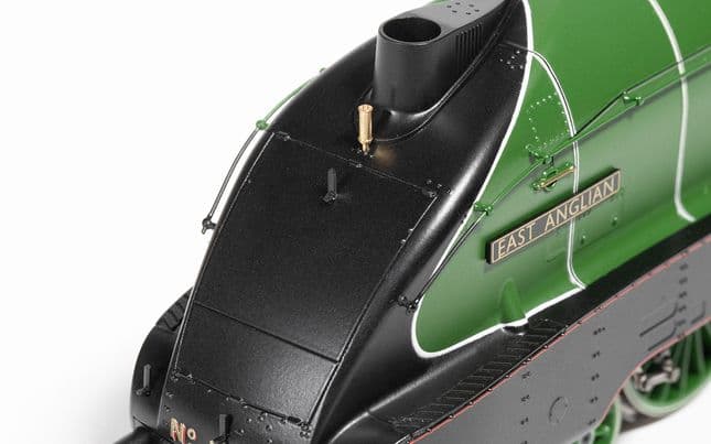 LNER, Class B17/5 4-6-0, 2859 'East Anglian' - Era 3