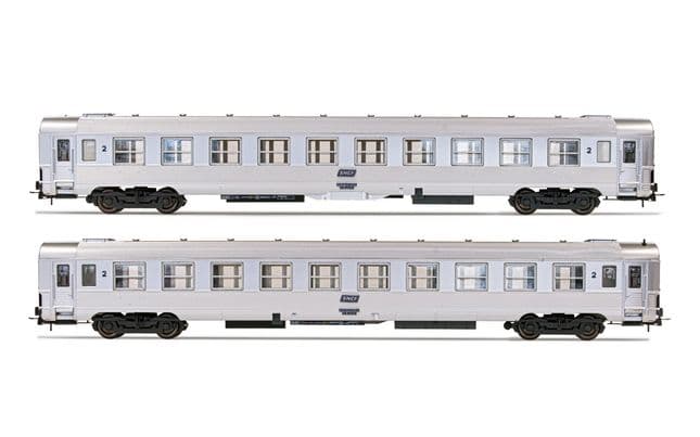 SNCF, coffret de 2 voitures DEV Inox de 2éme classe, composé de 2 x voitures B10j, ép. IV