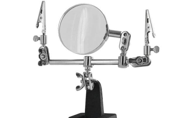 Modelcraft Helping Hands &amp; Glass Magnifier - CLUB EXCLUSIVE