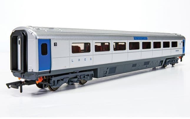 Platinum Jubilee of HM Queen Elizabeth II, Mk3 Sliding Door, Trailer Composite Catering, ER0052 - Era 11