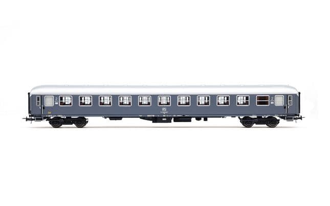 FS, 3-unit pack of Exp 234/235 Remus Roma – Wien, UIC-X '68 couchettes + UIC-X '68 1st class + UIC-X '75 1st/2nd class, grey