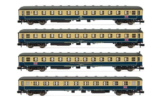 RCT, 4-unit set of coaches "The Berliner", blue/beige livery, period IV. British Army of the Rhine.