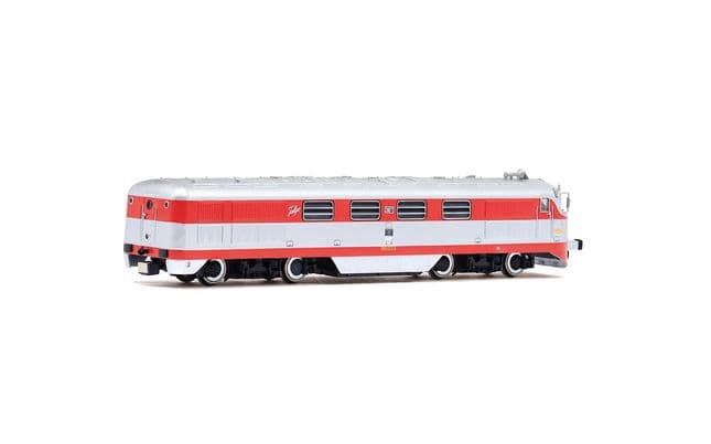RENFE, locomotiva diesel serie 352-007 "Virgen de la Almudena", livrea rossa/argento