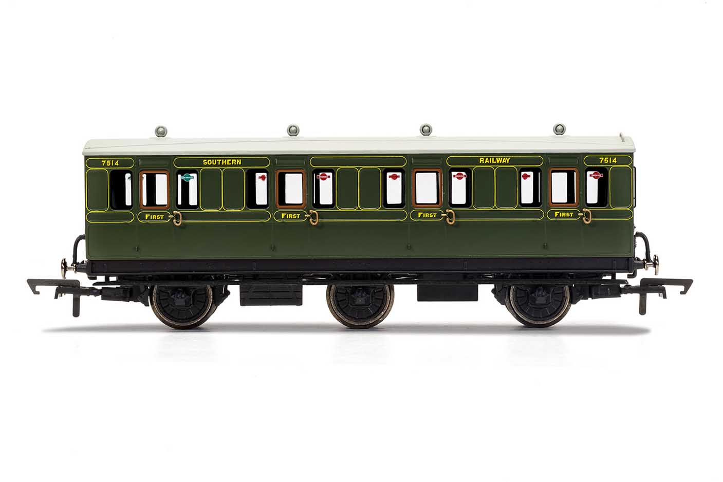 Model R S Coach R40085 SR, 6 Wheel Coach, 1st Class, 7514 - Era 3