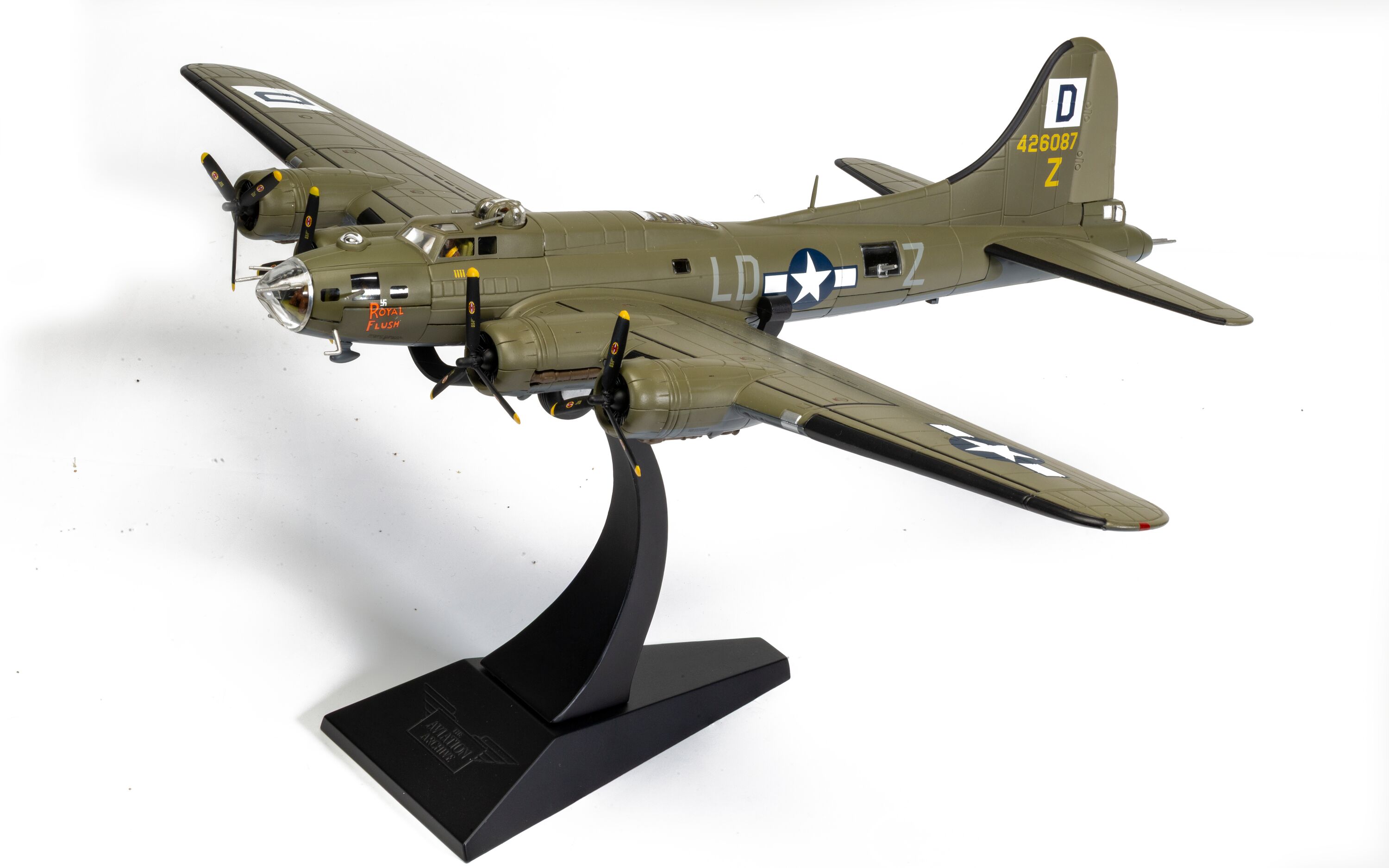 AA33322 B-17F Flying Fortress - 'Royal Flush' - Lt Robert 