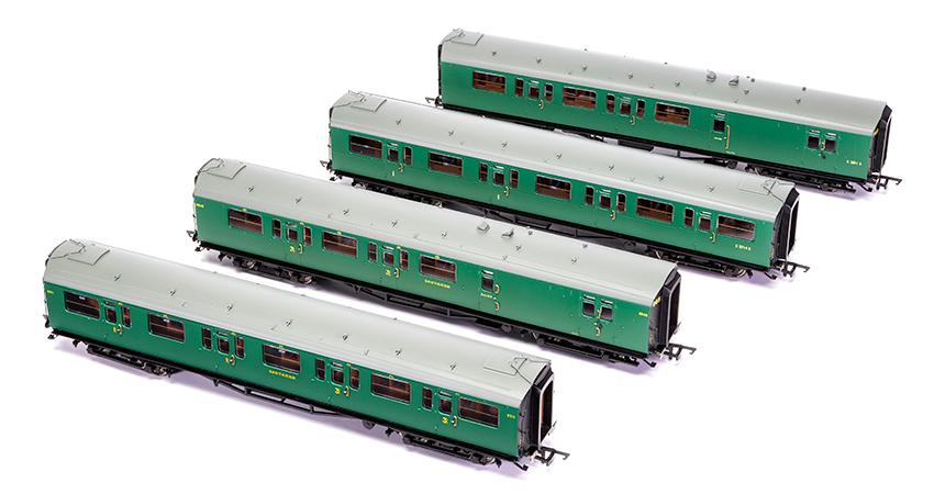 hornby flying scotsman carriages