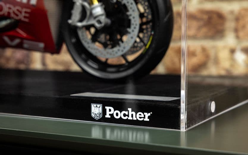 Pocher Bike Display Case - 1:4 Scale