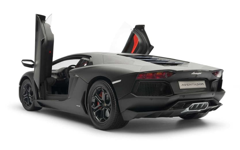 Lamborghini Aventador LP 700-4 - Nero Nemesis