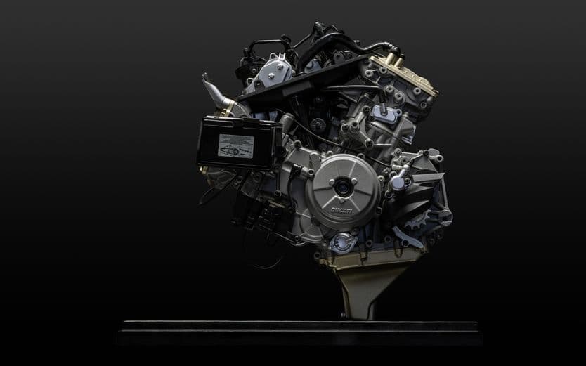 Ducati Superquadro - V2 Engine - 1:4 Scale Kit
