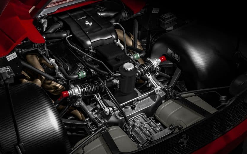 Ferrari F50 - Rosso Corsa - 1:8 Scale Kit
