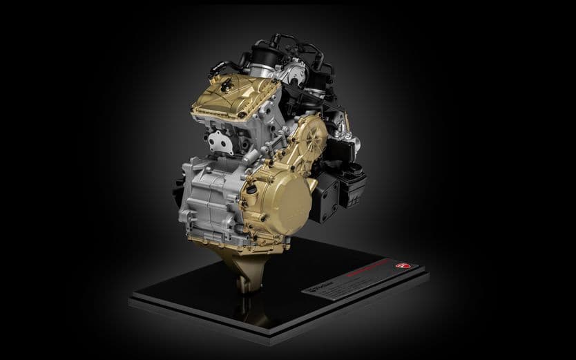 Ducati Superquadro - V2 Engine - 1:4 Scale Kit