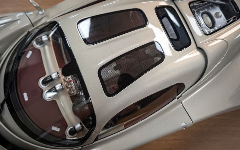 Pagani Utopia Coupé  - Rinascimento Lucido - 1:8 Scale Kit