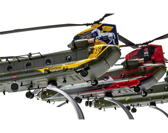 Corgi AA34212 - CH-47 Chinook Diecast Model, RAF No.7 Sqn
